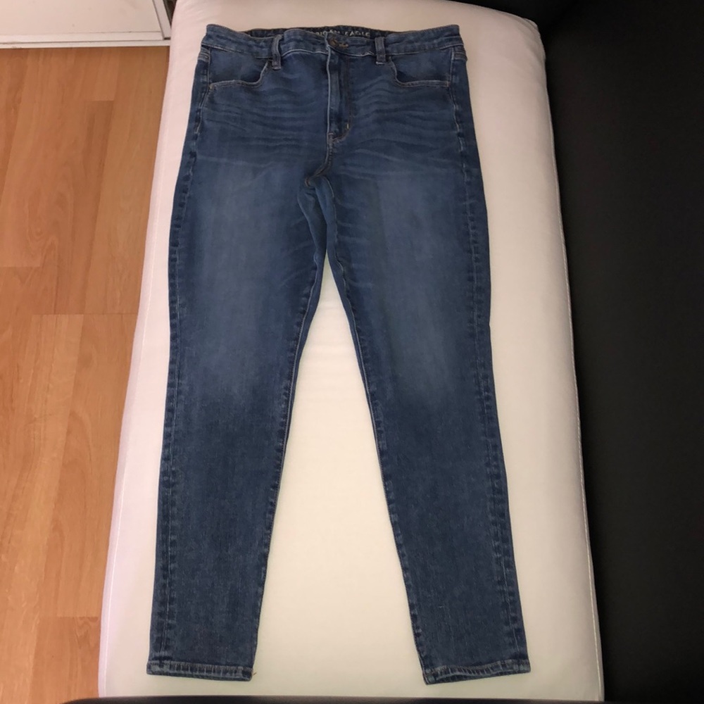 AEO Super High Rise Jegging